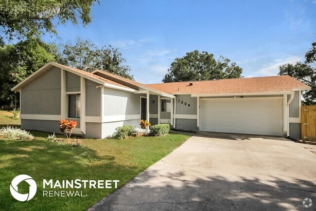 Building Photo - 1224 Russell Dr
