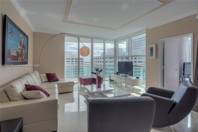 Foto del edificio - 950 Brickell Bay Dr