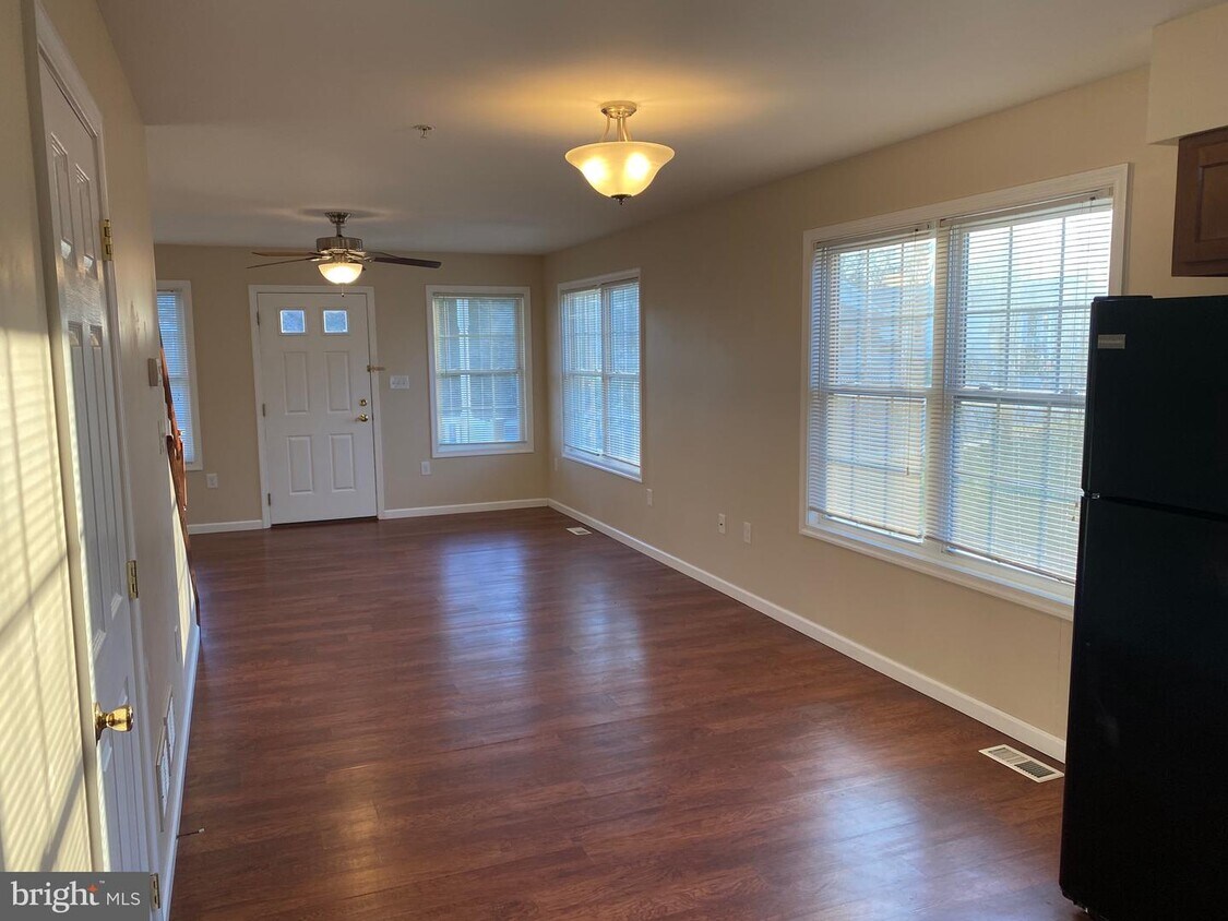 813 Otsego St, Havre de Grace, MD 21078 House Rental in Havre de