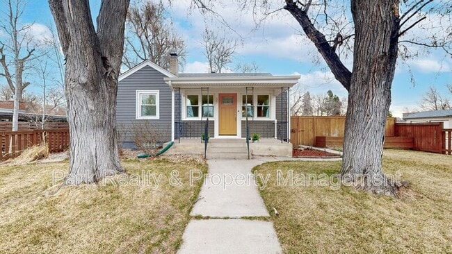 Photo - 3090 S Marion St House