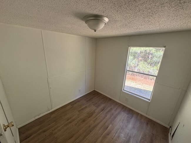 Building Photo - 1041 Meekins Rd