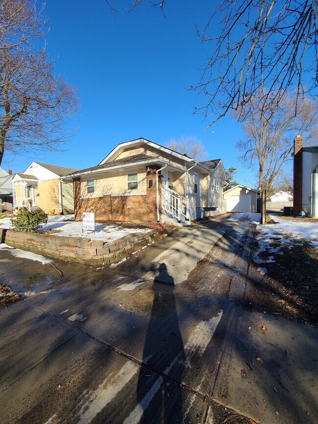 Front Of House - 417 S Spencer Ave