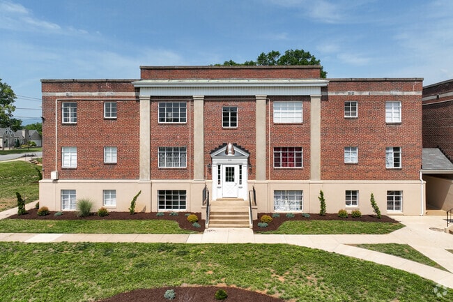 Foto alternativa - Gardens At Grandin - II