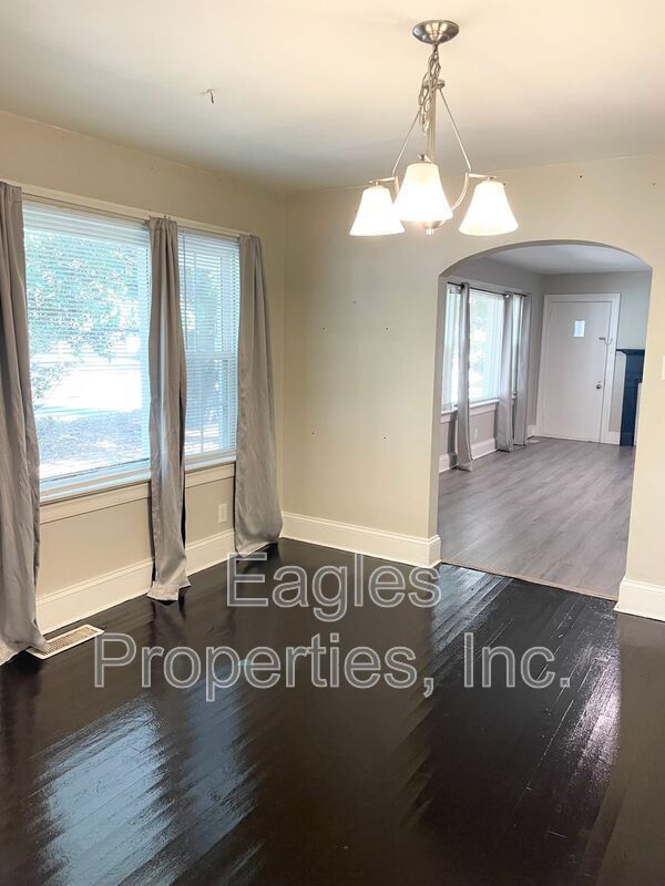 Foto del edificio - 1512 Rose St