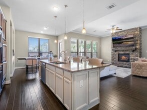 Building Photo - 24910 Meadowthorn Crest Ln