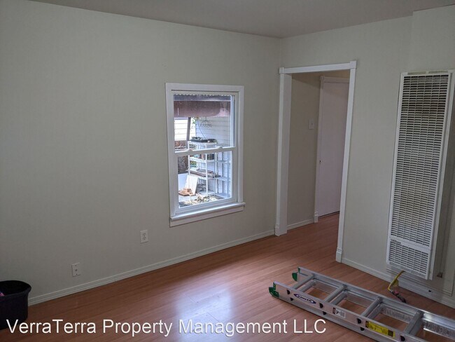 Foto del edificio - 1 br, 1 bath House - 725 N 101st St