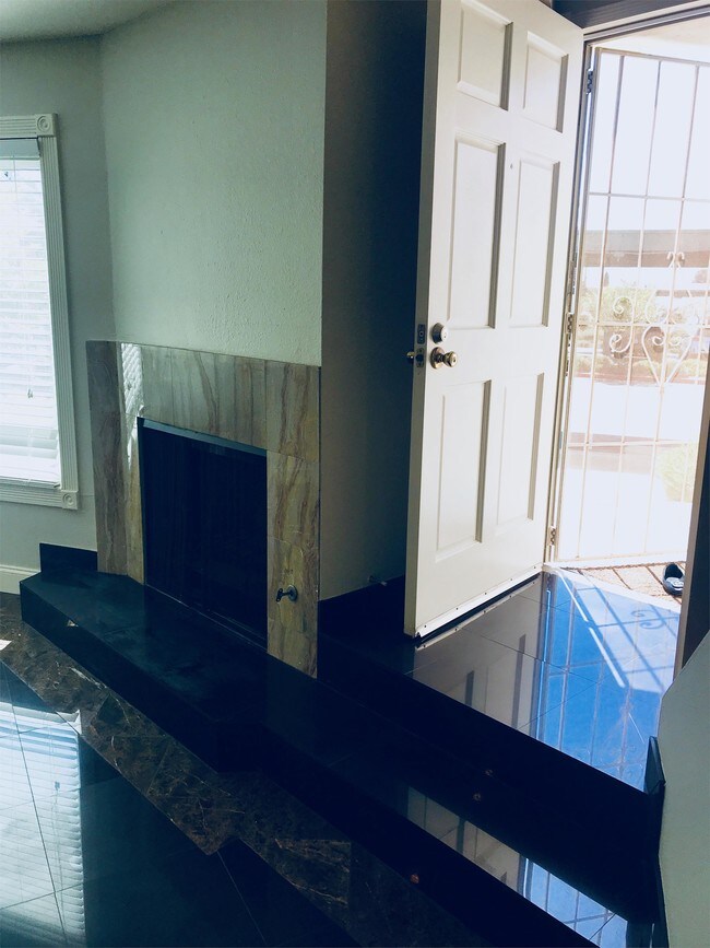 Foto del edificio - 10913 Draco Rd