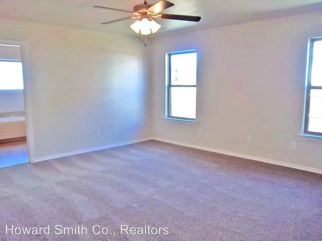 Building Photo - 3 br, 2 bath House - 8900 Zoe Dr