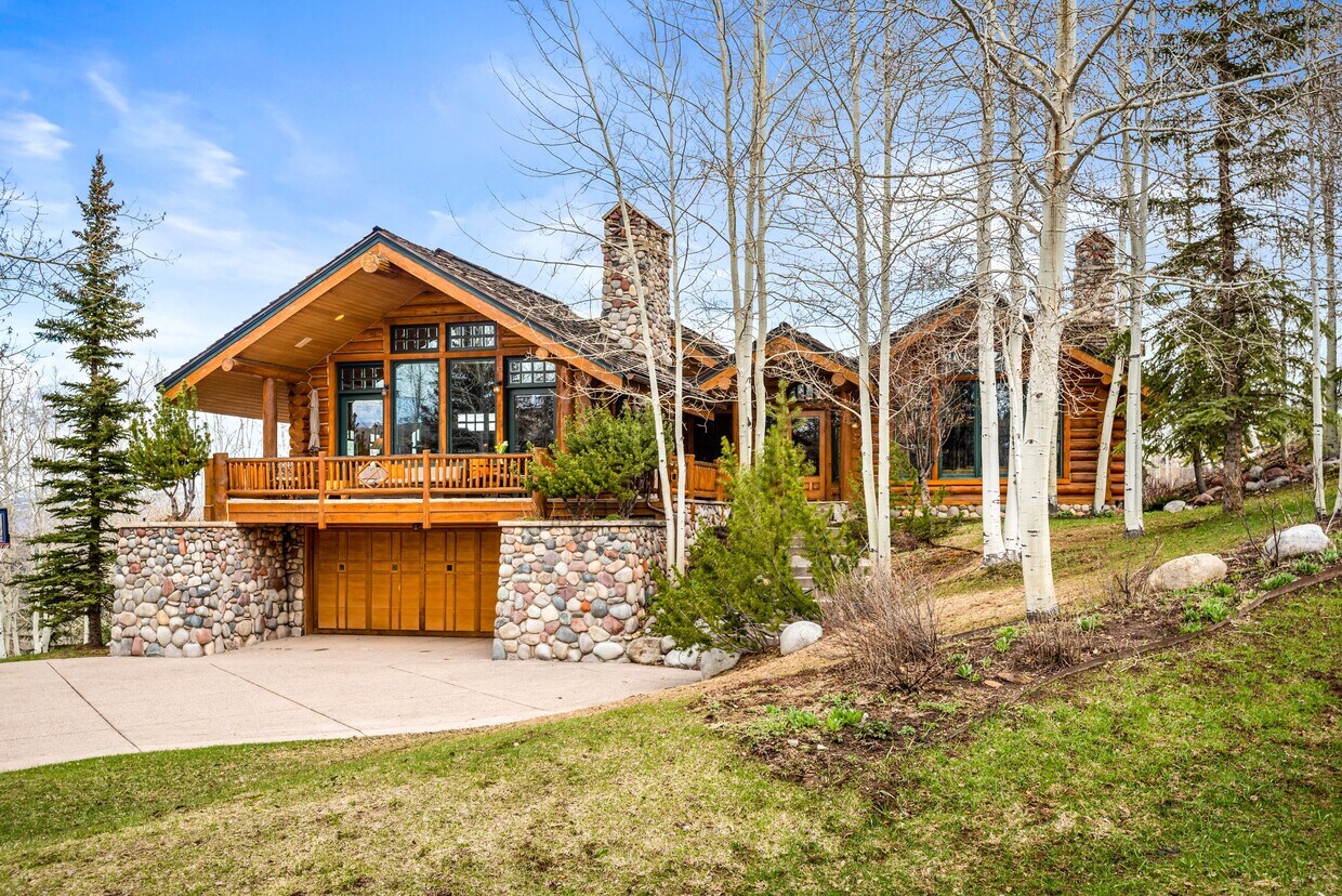 Foto principal - 121 Antler Ridge Ln