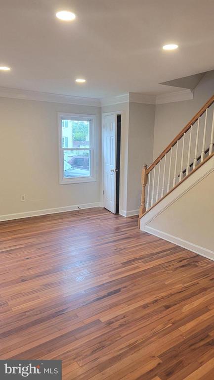 Building Photo - 9260 Byrd Dr
