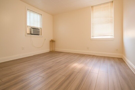 Foto del edificio - 701 6th Ave