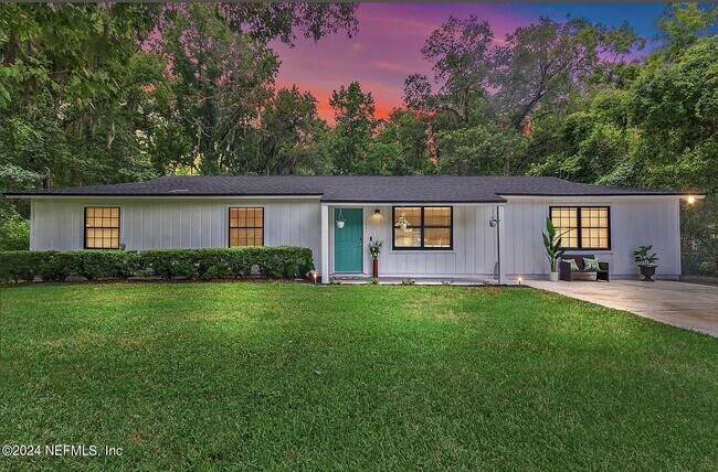 Foto del edificio - 10777 Bolyard Dr