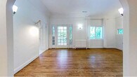 Foto principal - 14132 Hamlin St