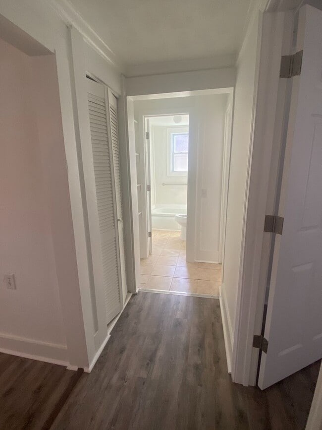 Building Photo - 2 Bed, 1 Bath Home in Taylors is Available