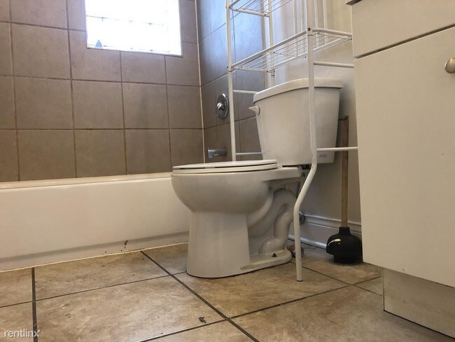 Foto del edificio - 1311 S Harding Ave