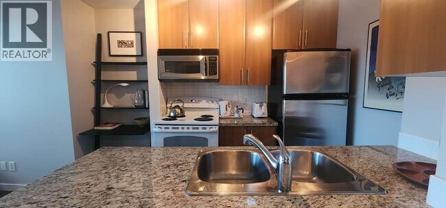 Photo du bâtiment - 688 Abbott St