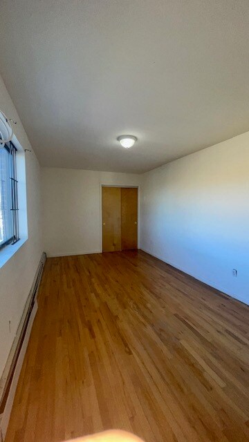 BED1 2 - 6676 69th St