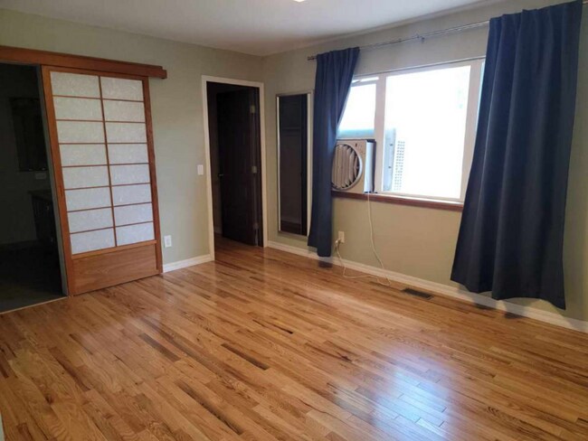Building Photo - 5745 Alturas Dr