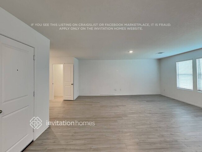 Building Photo - 160 Parish Ln