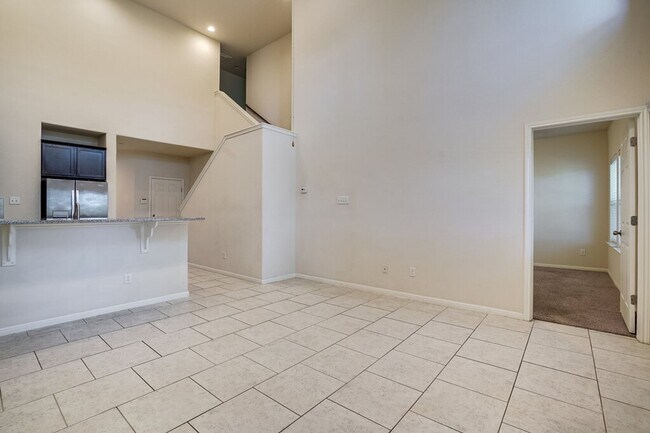 Foto del edificio - 2214 S Lakeline Blvd
