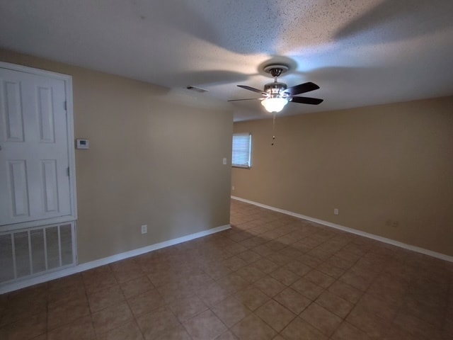 Foto del edificio - 6552 Valdez Dr