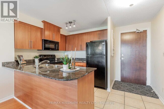 Building Photo - 6 Rosebank Dr