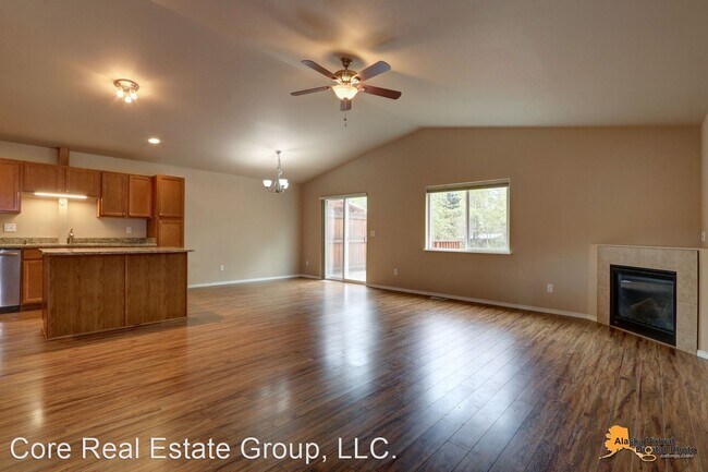 Foto del edificio - 3 br, 2 bath House - 8924 Mast Circle