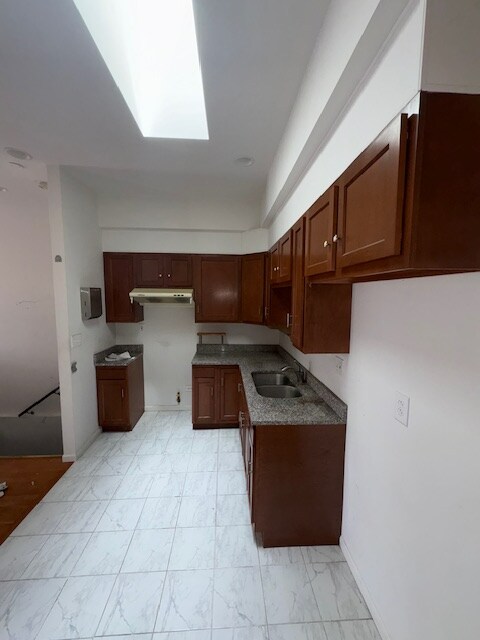 Foto del edificio - 2659 W North Ave