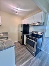 Building Photo - 1500 N Congress Ave