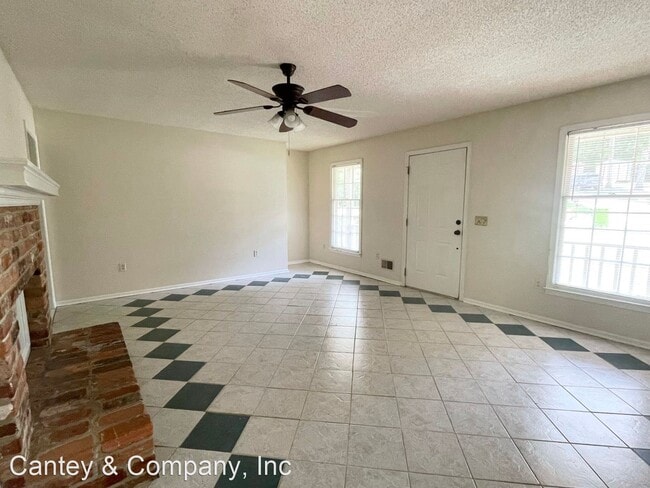 Foto del edificio - 3 br, 2 bath House - 102 Bowhill Court