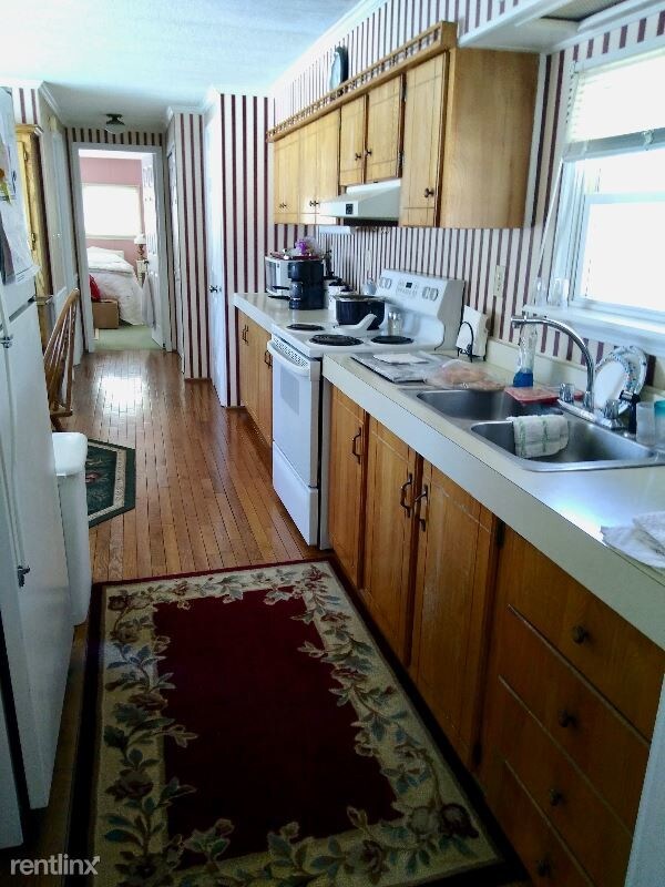 288 Kelley Mobile Home Park, Millinocket, ME 04462 House for Rent in