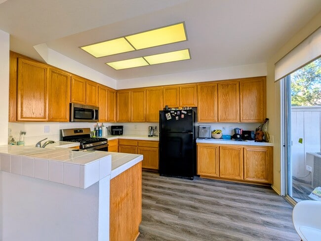 Building Photo - 12732 Via Nieve