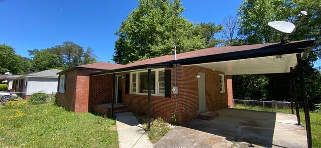 Building Photo - 46 Lafayette Dr