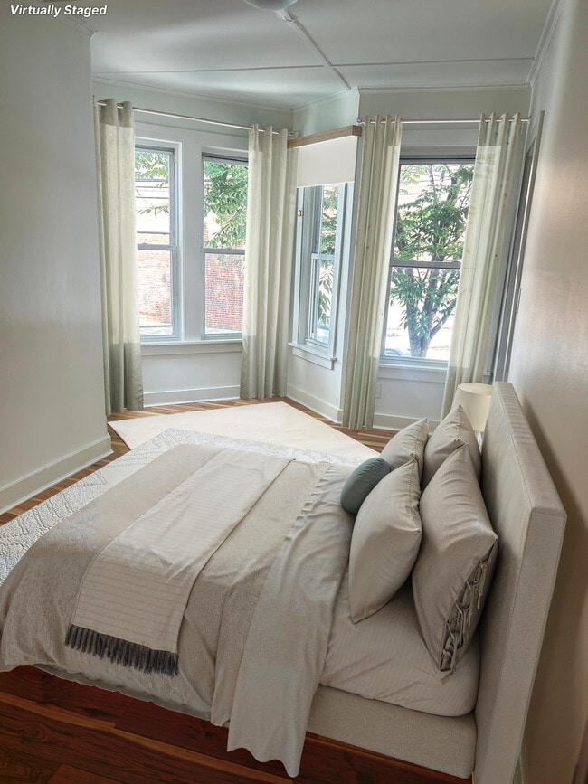 Bedroom 1 - 27 Alston St