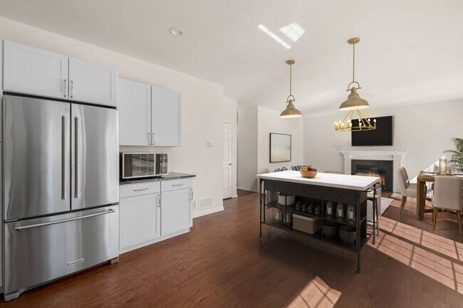 Foto del edificio - 1824 Forest View Ct