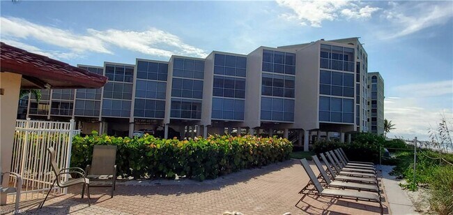 Building Photo - 25850 Hickory Blvd