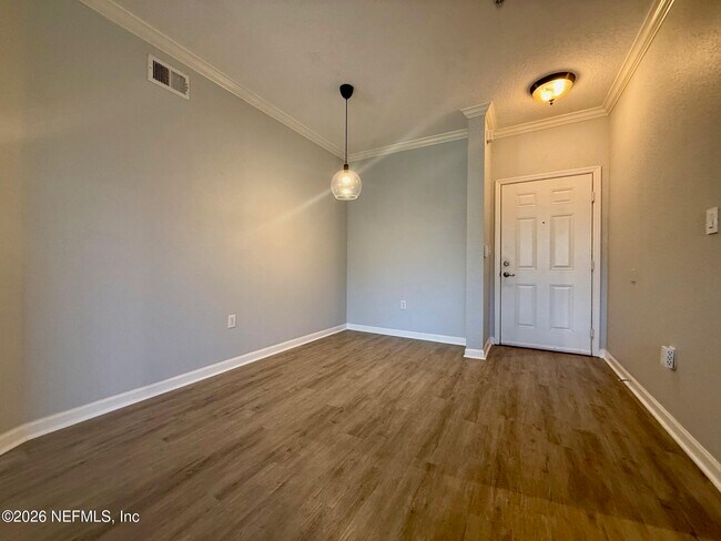 Foto del edificio - 8539 Gate Pkwy W