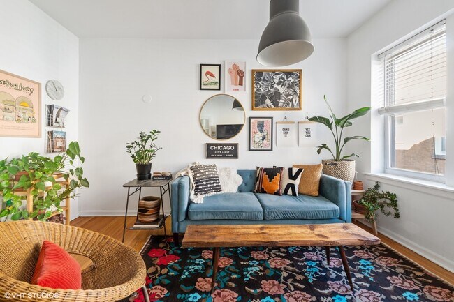 Foto del edificio - 3429 W Shakespeare Ave