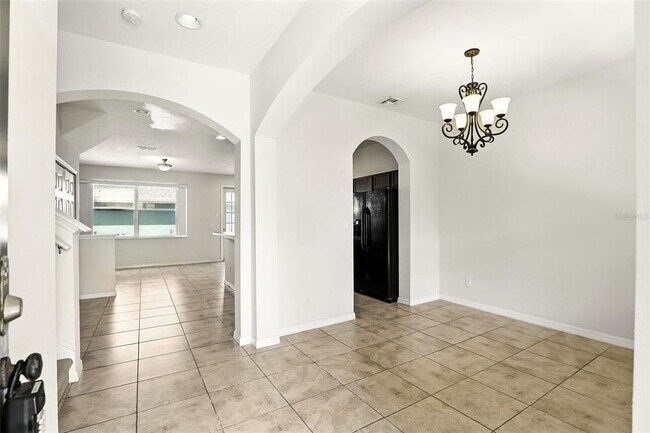 Foto del edificio - 8574 Leeland Archer Blvd