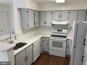 Building Photo - 18520 Boysenberry Dr