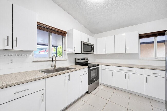 Foto del edificio - 7256 W 34th Ln