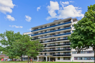 Building Photo - Don View Towers