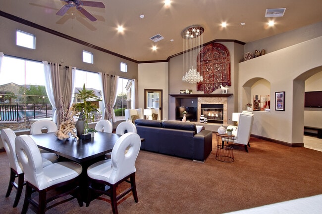 Building Photo - Chateau Calais At Seven Hills