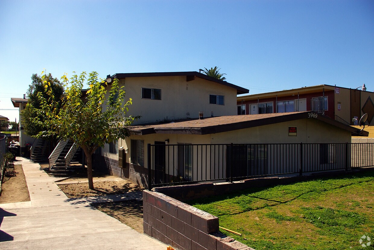 3969 Ocean View Blvd, San Diego, CA 92113  3969 Ocean View Blvd San