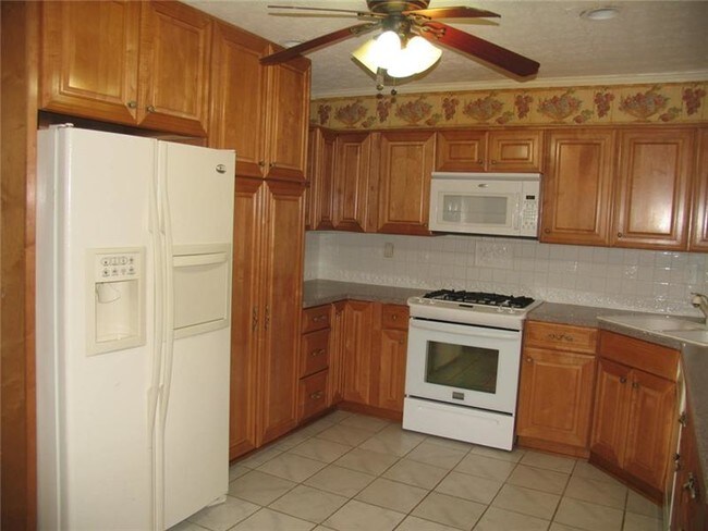 Building Photo - 906 Parkaire Crossing