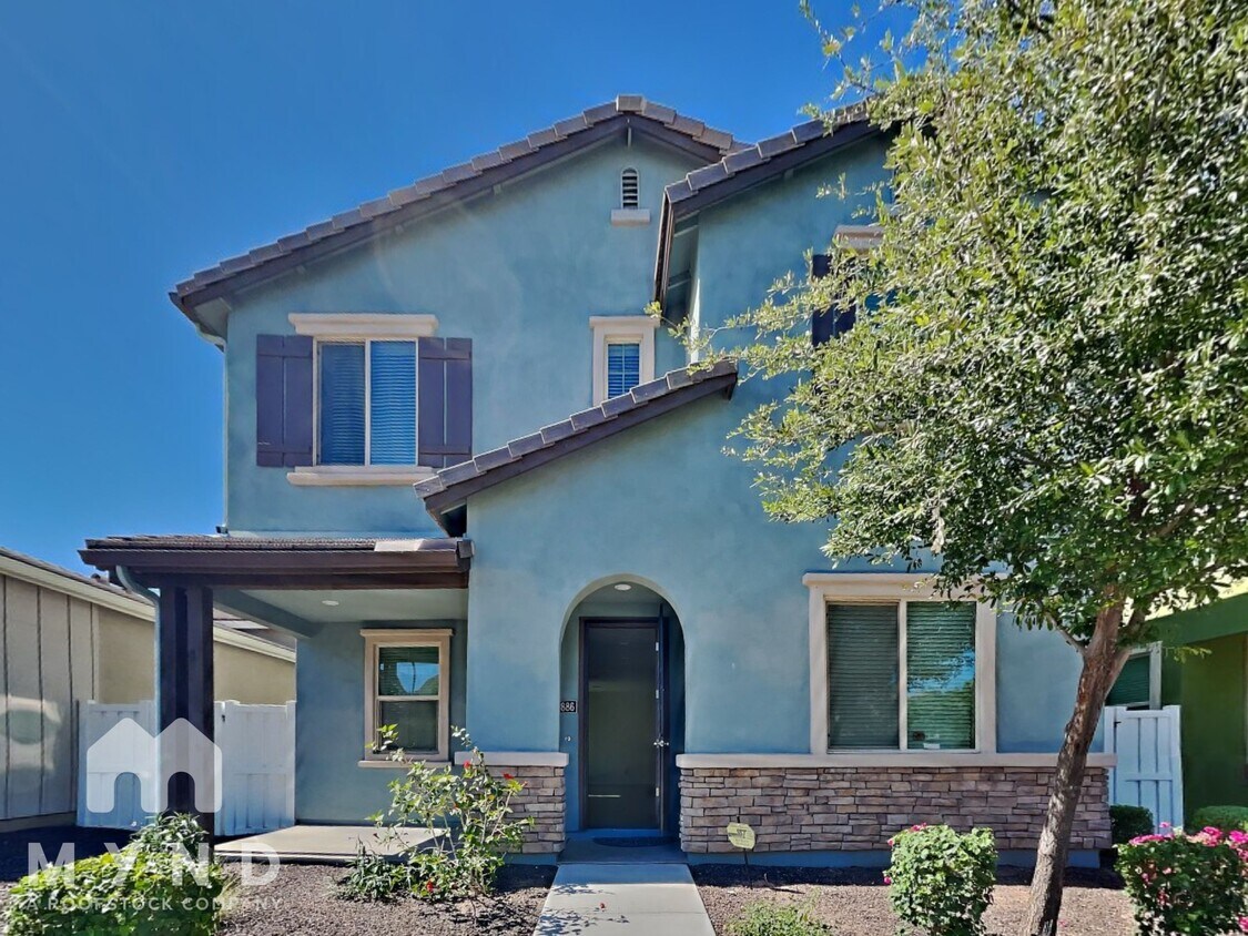 Foto principal - 3886 E Robert St