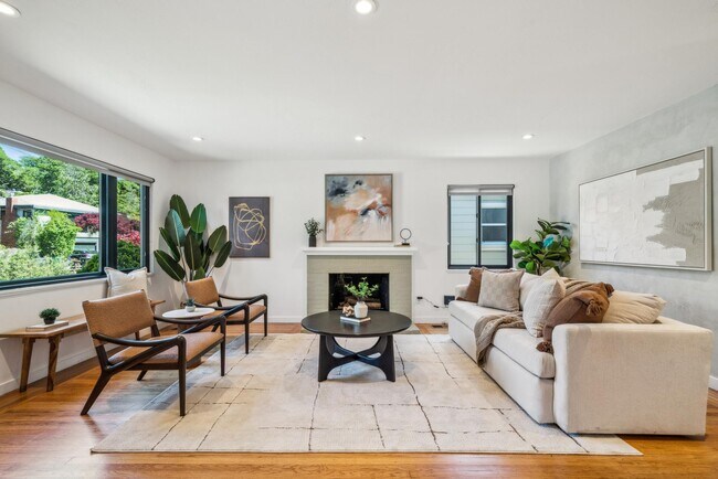 Foto del edificio - 6212 Bernhard Ave