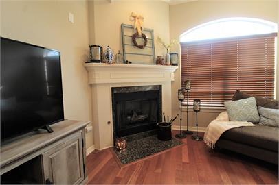 Building Photo - 2540 E Turtle Creek Dr