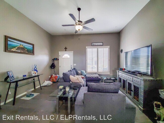 Foto del edificio - 4 br, 2 bath House - 6069 Vintage St.