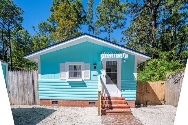 Building Photo - 1 Bedroom Cottage located on Wrightsville ...